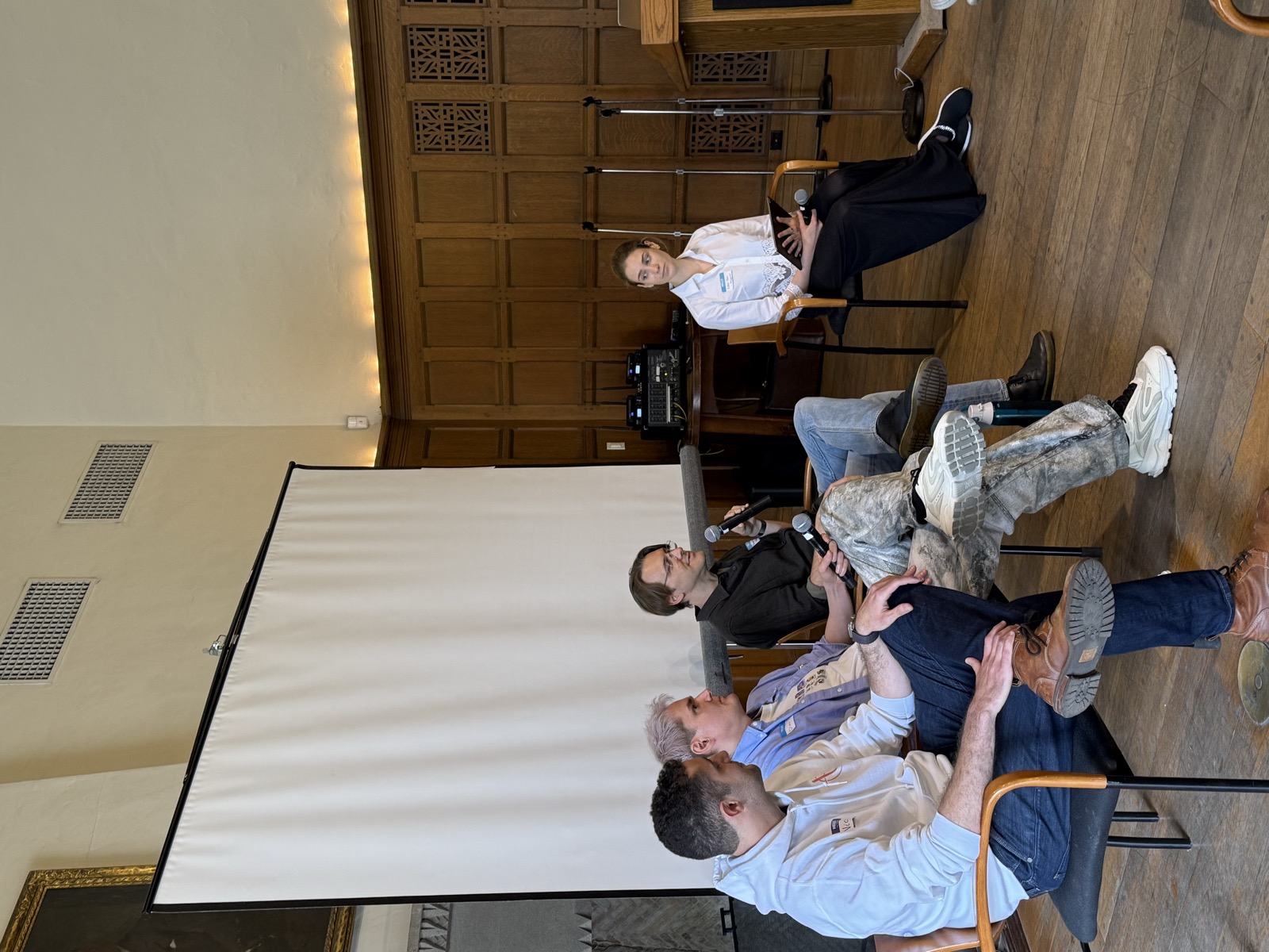 Collaborative brainstorming during a workshop