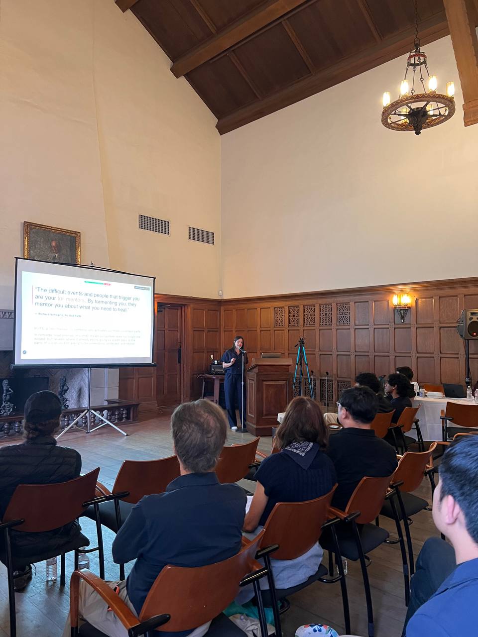 Caltech Longevity Club founder presenting on the hallmarks of aging